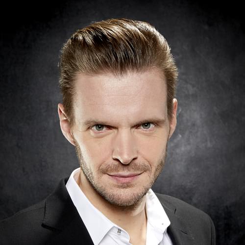 Florian Schroeder