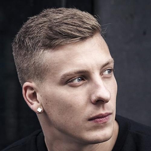 Felix Lobrecht